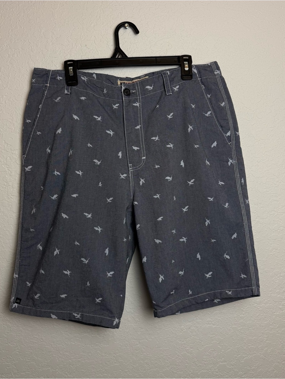Micros Men’s Bird Print Cotton Shorts Size 36 Tailored Fit Blue Gray